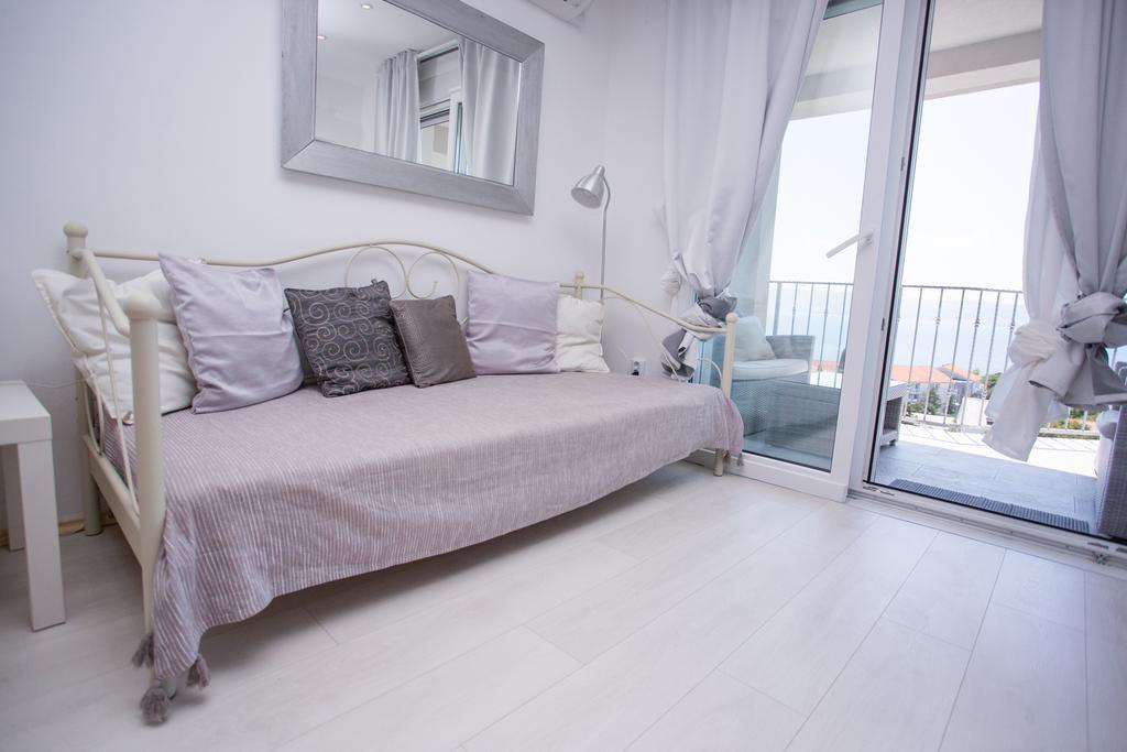 Apartments Lavarin Novi Vinodolski Zewnętrze zdjęcie