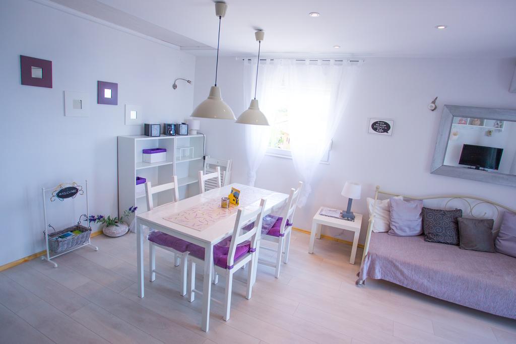 Apartments Lavarin Novi Vinodolski Zewnętrze zdjęcie