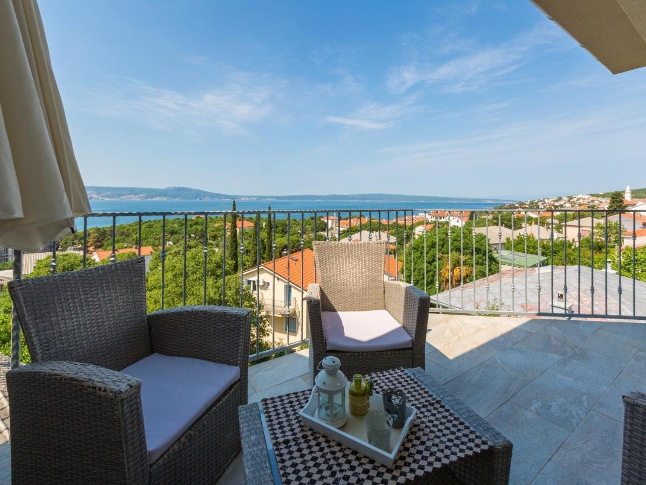 Apartments Lavarin Novi Vinodolski Zewnętrze zdjęcie