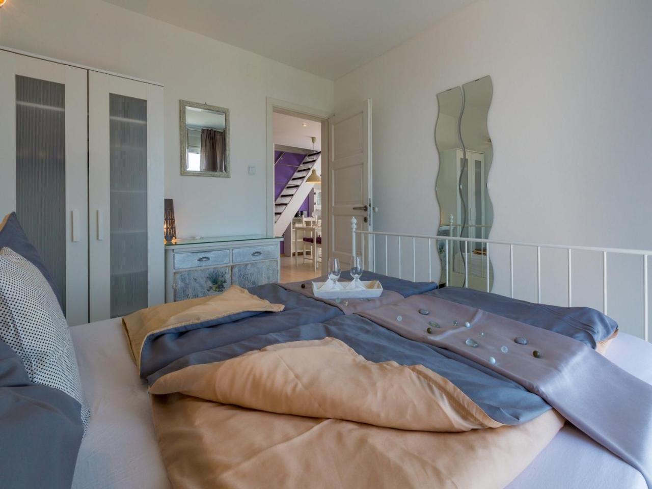 Apartments Lavarin Novi Vinodolski Zewnętrze zdjęcie