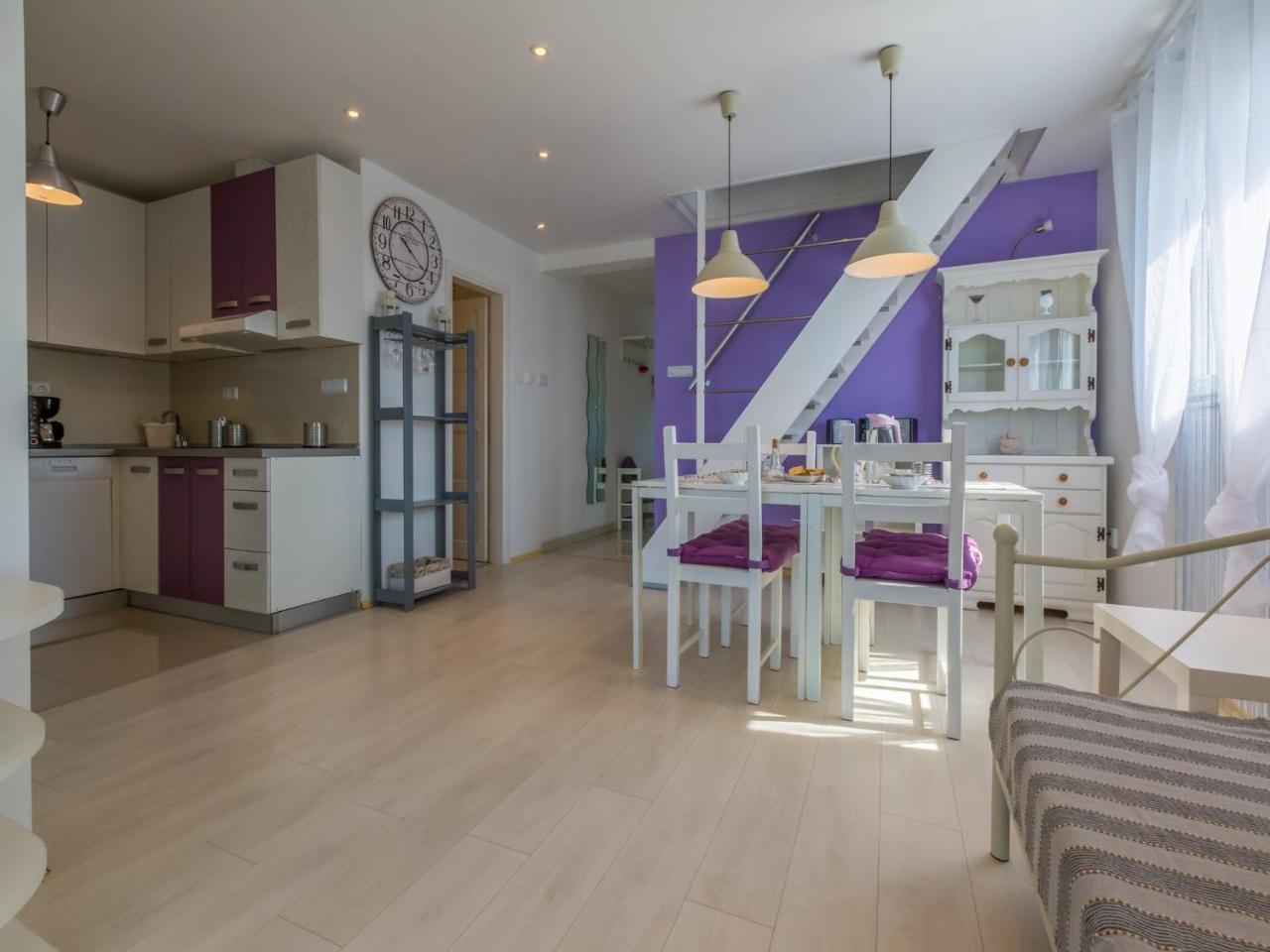 Apartments Lavarin Novi Vinodolski Zewnętrze zdjęcie