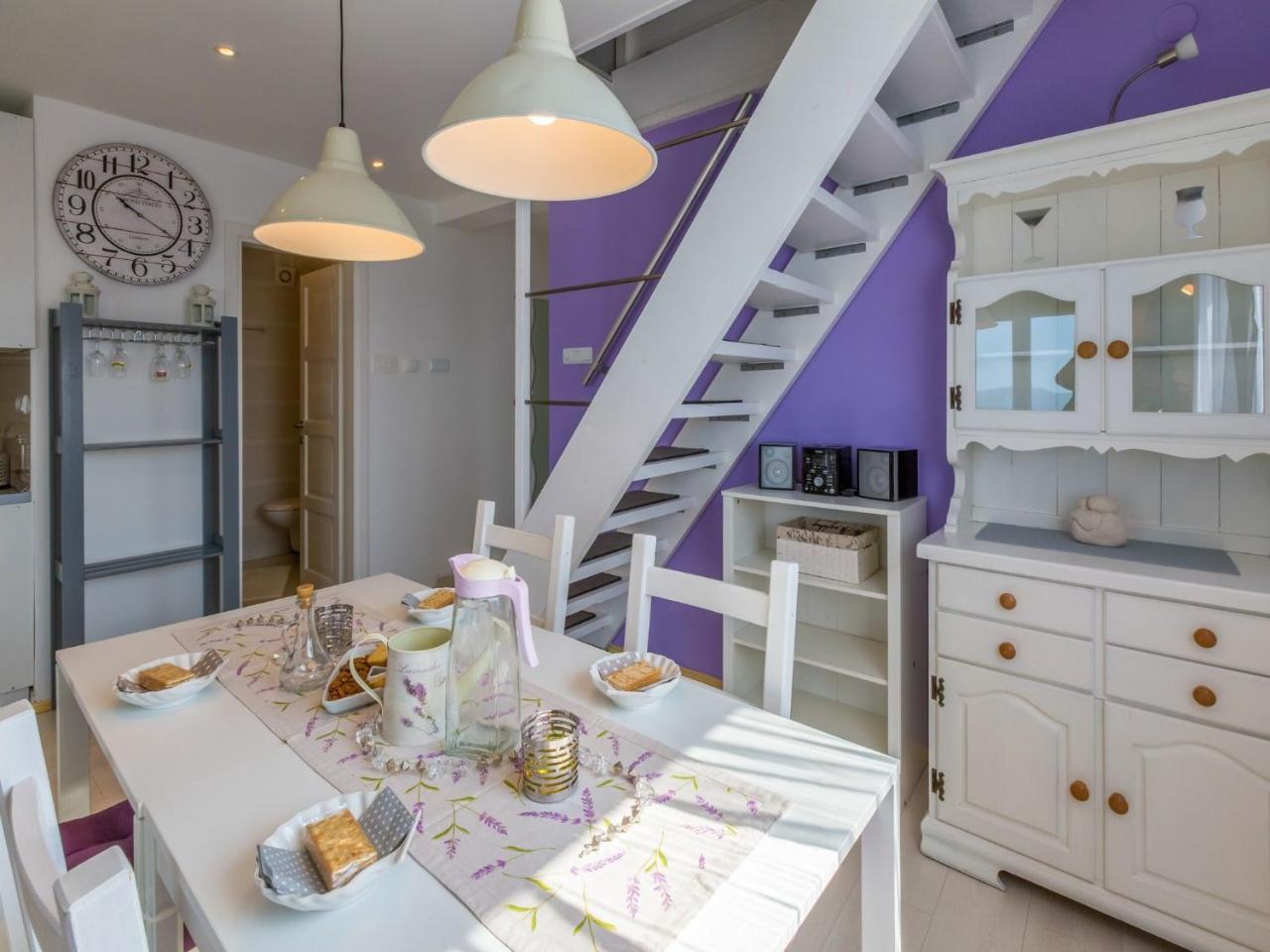 Apartments Lavarin Novi Vinodolski Zewnętrze zdjęcie