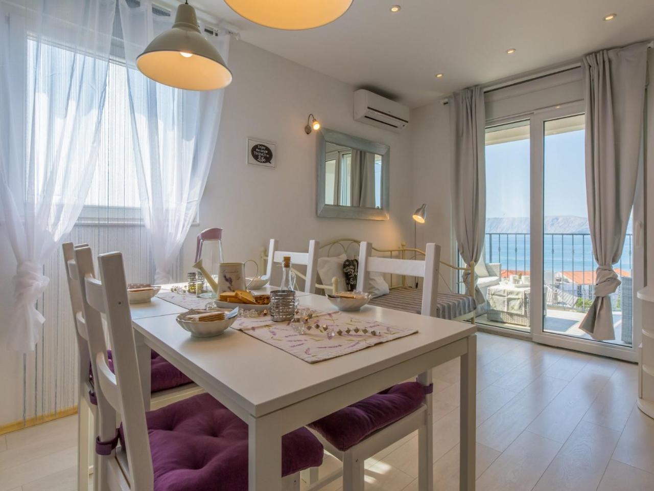 Apartments Lavarin Novi Vinodolski Zewnętrze zdjęcie