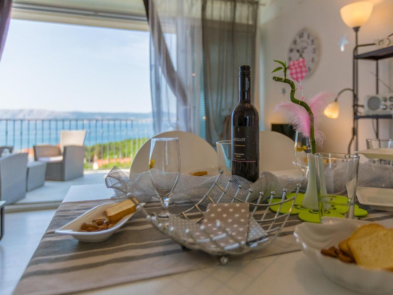 Apartments Lavarin Novi Vinodolski Zewnętrze zdjęcie