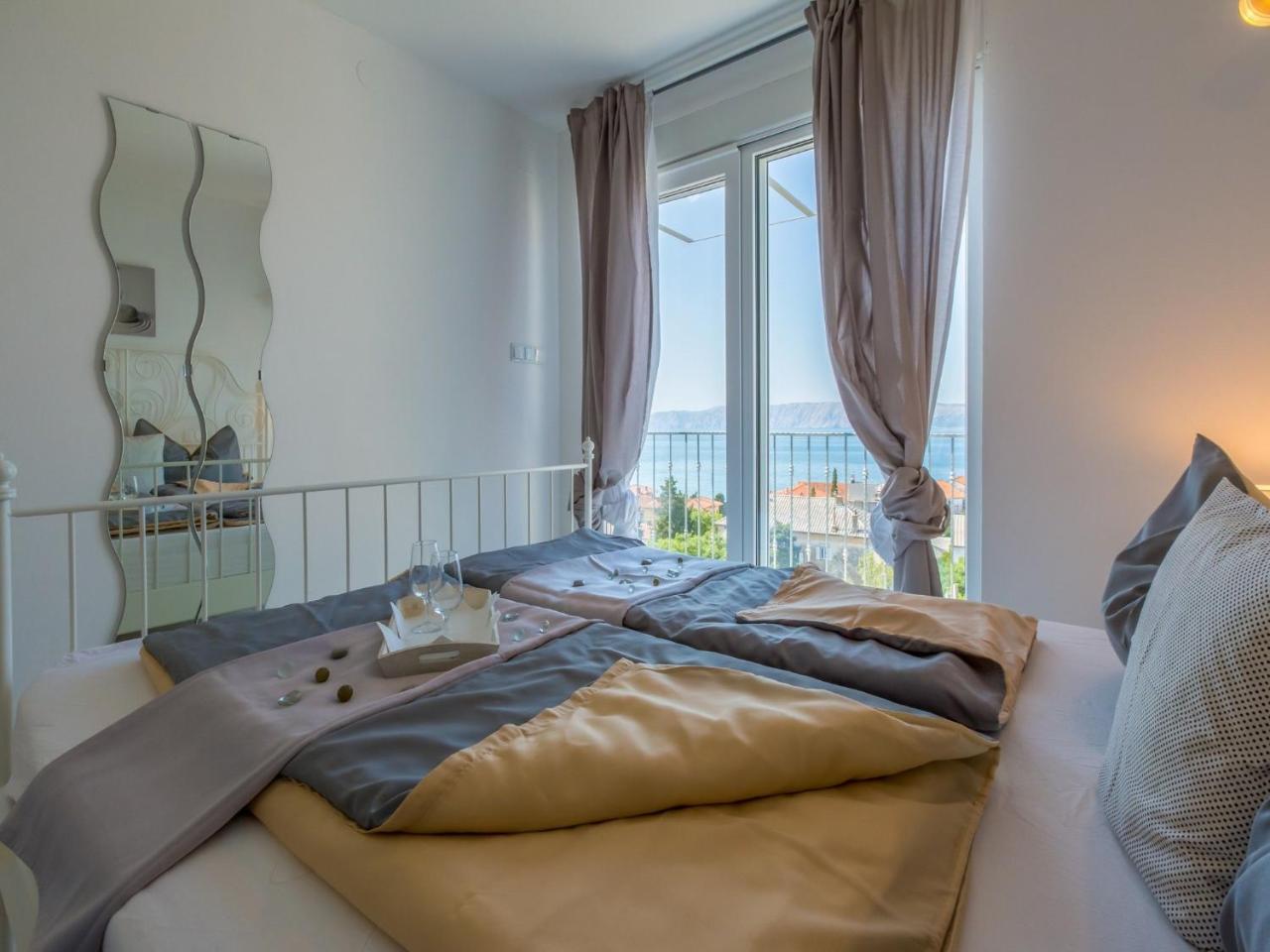 Apartments Lavarin Novi Vinodolski Zewnętrze zdjęcie